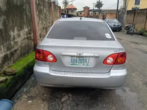 Toyota Corolla 2004 Silver