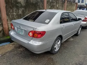Toyota Corolla 2004 Silver