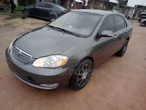 Toyota Corolla 2006 Gray