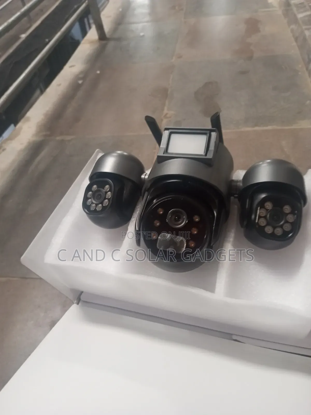 Triple Lens Solar Smart Camera