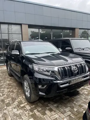 Toyota Land Cruiser Prado 2.4 Petrol 2024 Black