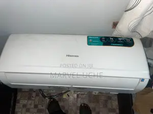 Hisense 1 Horsepower Inverter AC Fairly Used in Perfect Condition