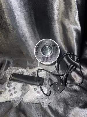 Hy300 Max Projector