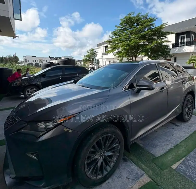 Lexus LX 2018 Gray
