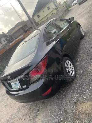 Hyundai Accent 2011 Black