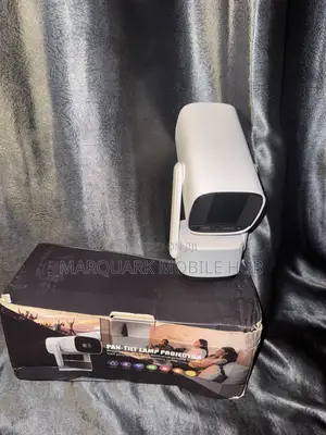  Projector