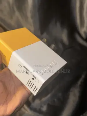 Yg-300 Projector