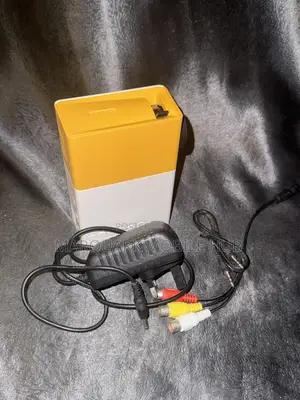Yg-300 Projector