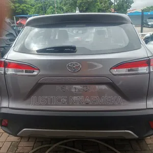 Toyota Corolla Cross 2025 Gray
