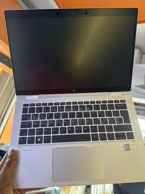 Laptop HP EliteBook 1030 16GB Intel Core i7 SSD 512GB
