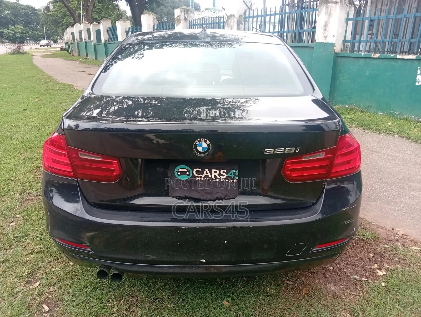 BMW 328i 2012 Black