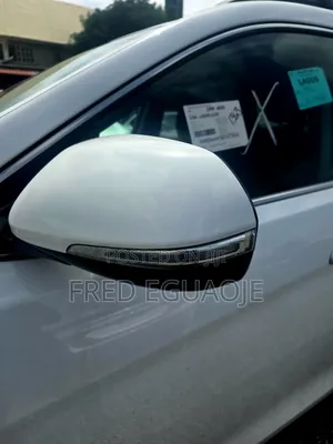 Hyundai Santa Fe 2015 White