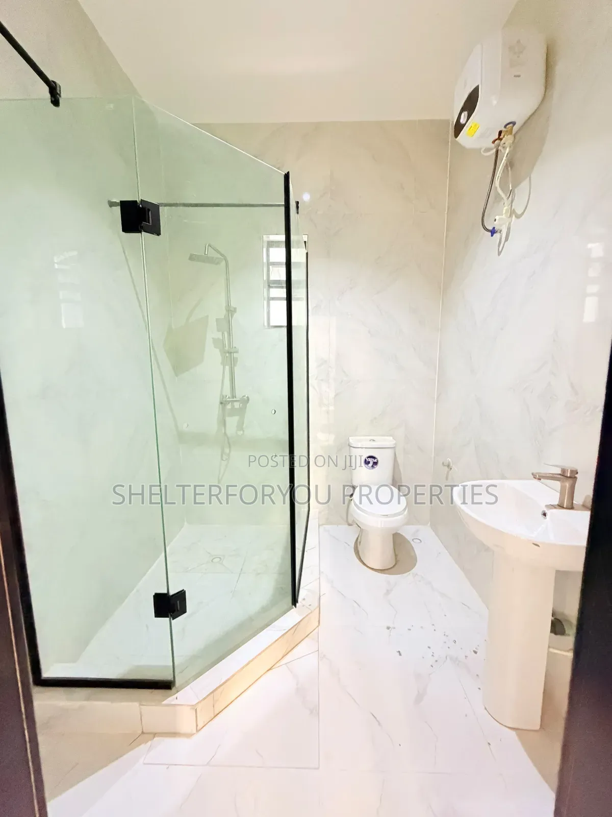 4bdrm Duplex in Mende for sale