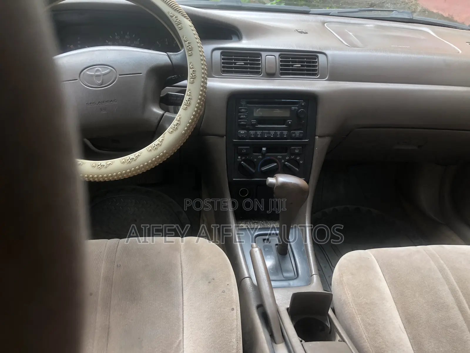 Toyota Camry 2000 Beige