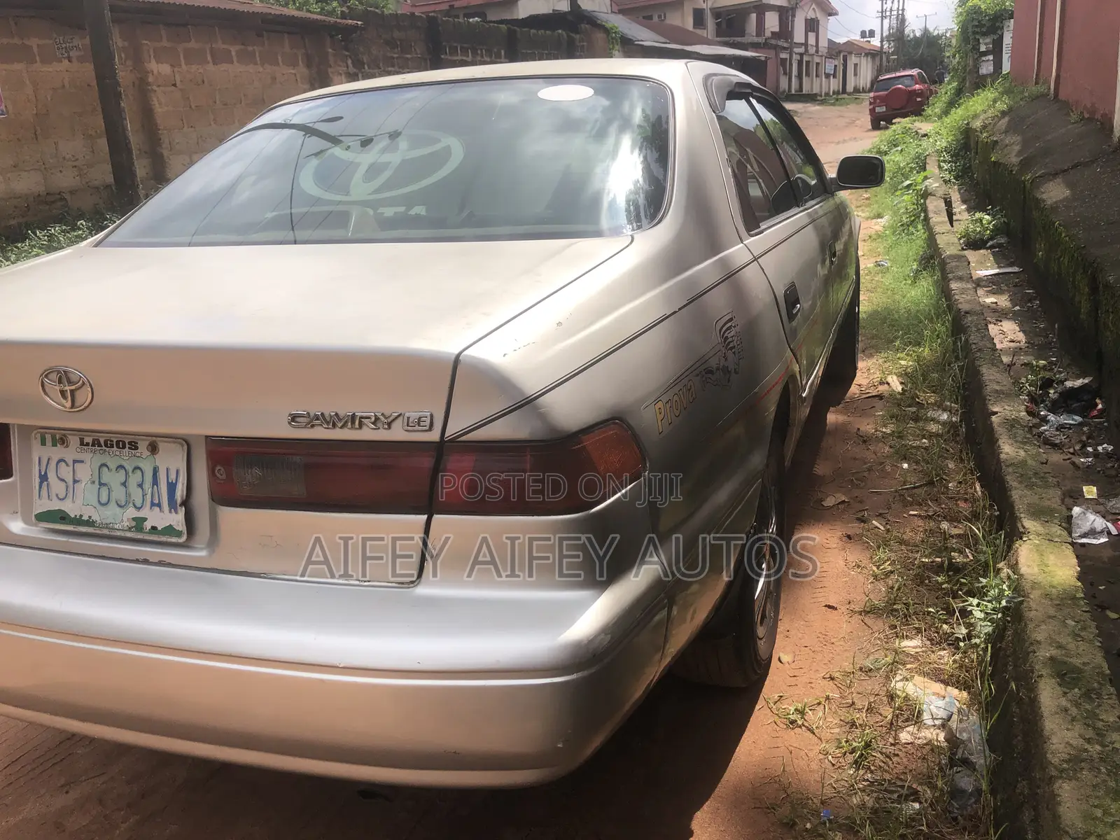 Toyota Camry 2000 Beige