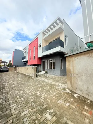 4bdrm Duplex in Ikeja GRA for sale
