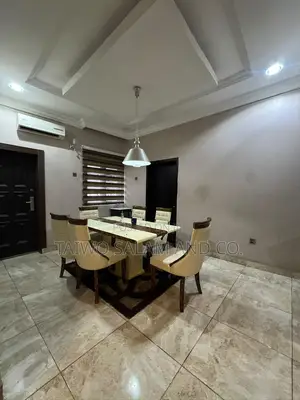 5bdrm Duplex in Ojoo for sale