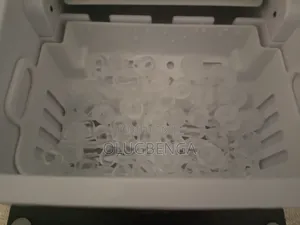 Frigidaire Ice Maker 110v. Like New