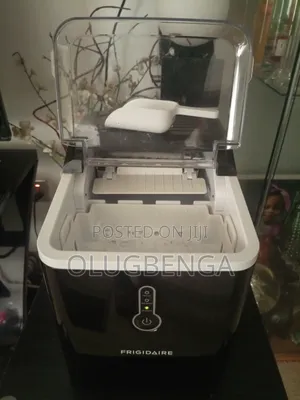 Frigidaire Ice Maker 110v. Like New