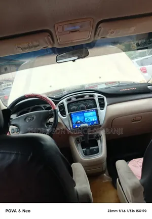 Toyota Highlander V6 FWD 2003 Gold