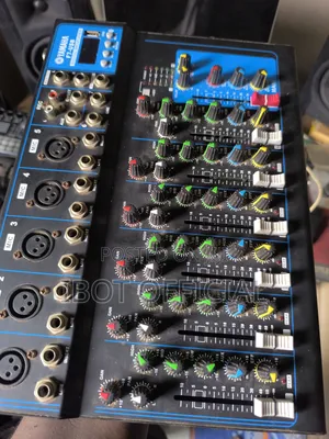 Yamaha Mixer