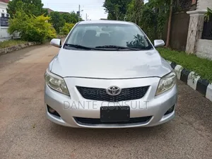 Toyota Corolla 2009 Silver