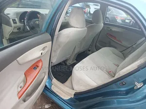 Toyota Corolla 2009 Green