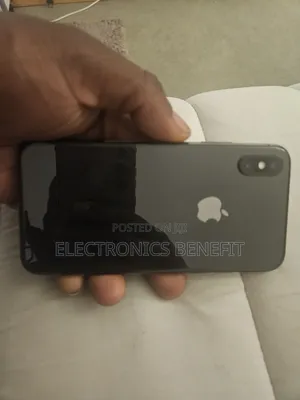 Apple iPhone X 64 GB Black