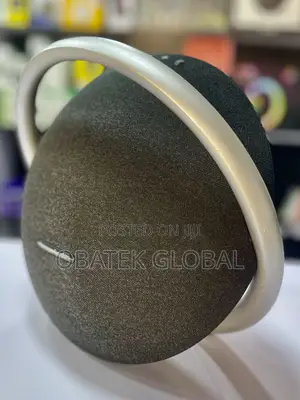 Onyx Studio 8 Speaker