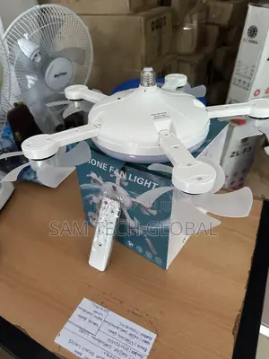 25w Light and 5 Drones Fans
