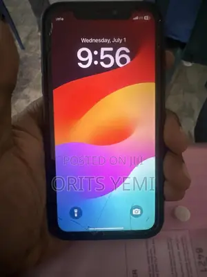 Apple iPhone XR 64 GB Yellow