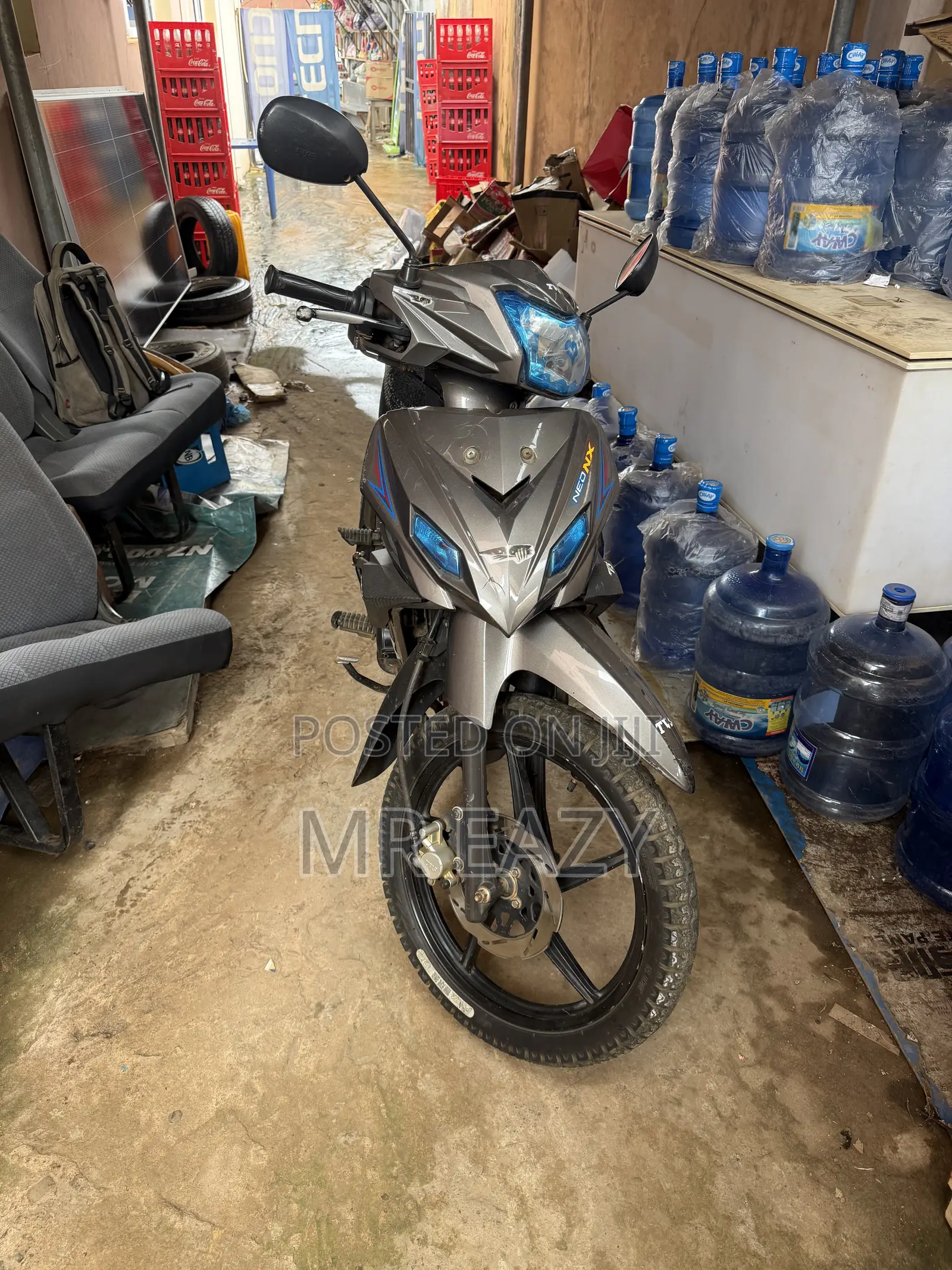 TVS Neo NX 2025 Gray