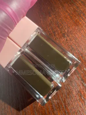 Hydrating Lipglosses