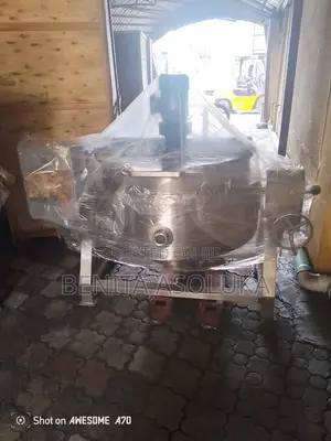 Sugar Melting Tank With Tilt, Double Jacketed With Stirer and Heater