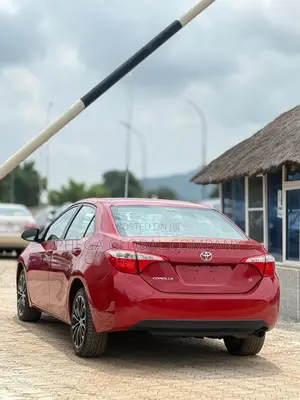 Toyota Corolla S 4dr Sedan (1.8L 4cyl CVT) 2016 Red