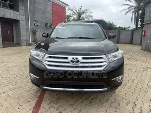 Toyota Highlander Limited 2011 Black