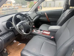 Toyota Highlander Limited 2011 Black
