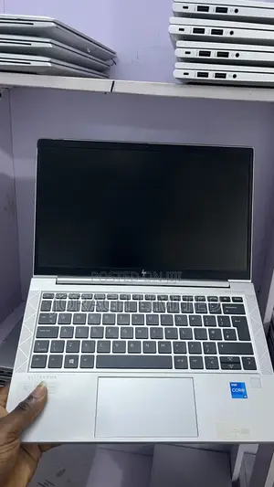 Laptop HP EliteBook 830 G8 8GB Intel Core i5 SSD 256GB