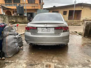Honda Accord 2008 Silver