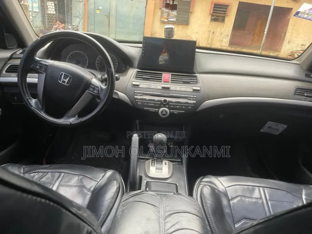 Honda Accord 2008 Silver