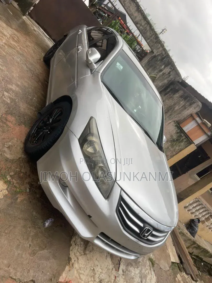 Honda Accord 2008 Silver