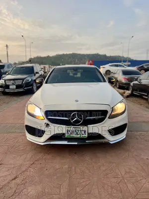 Mercedes-Benz C300 2016 White