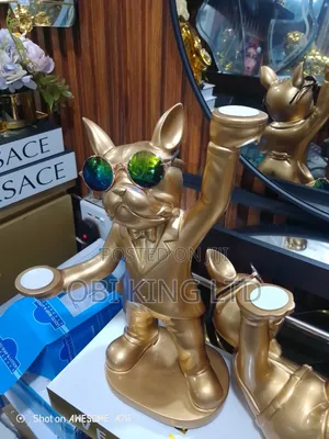 Decorative Lion Statue (Also Called a Lion Figurine