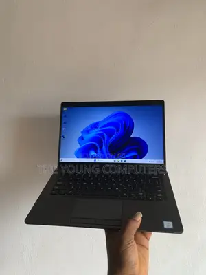 Laptop Dell Latitude 5300 8GB Intel Core i5 SSD 256GB