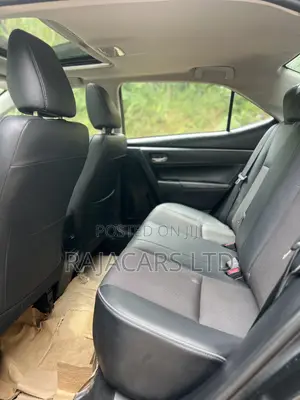 Toyota Corolla S 4dr Sedan (1.8L 4cyl CVT) 2015 Black