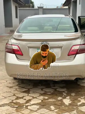 Toyota Camry 2008 Gold