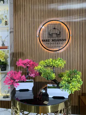 Tv Potted Flowers