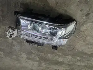 Land Cruiser 2018 Head Light