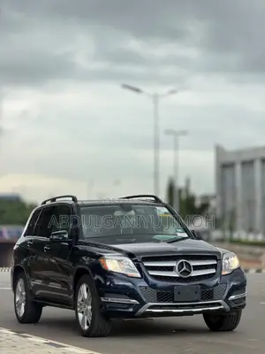 Mercedes-Benz GLK-Class 350 2014 Blue