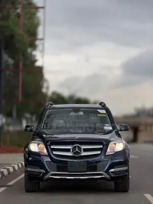 Mercedes-Benz GLK-Class 350 2014 Blue